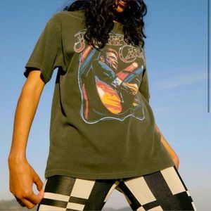 Free people~DAYDREAMER~ Johnny cash graphic tee (front and back)| Small